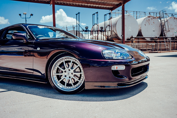 Фото дисков Strasse Wheels R10 Performance Глянцевый лак на Toyota Supra A80