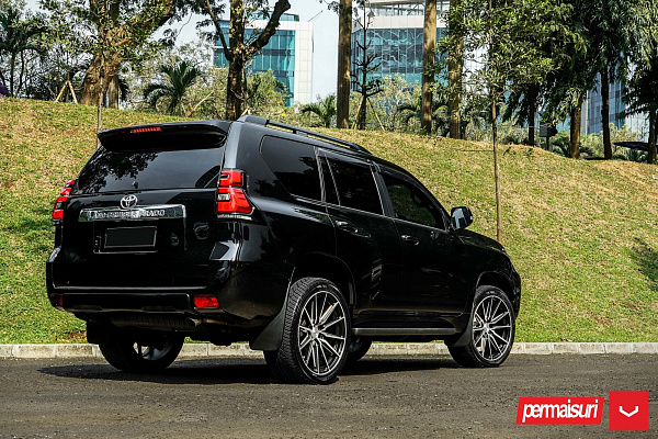 Фото дисков Vossen HF6-1 Алмазная проточка на Toyota Land Cruiser Prado 150