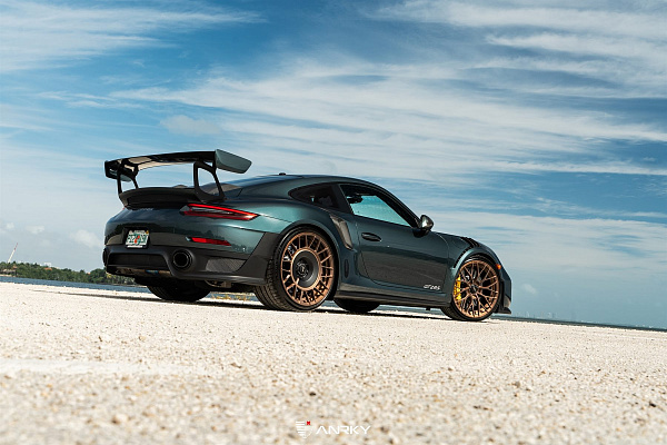 Фото дисков Anrky AN20 Aerosport Сатиновая бронза на Porsche 911 VII