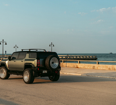 Фото дисков Vossen LCX-04 на GMC Hummer EV