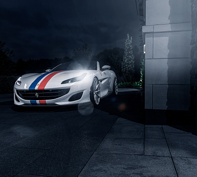 Фото дисков HRE P104SC на Ferrari Portofino