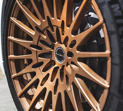 Фото дисков Brixton Forged HS1 на Audi E-tron