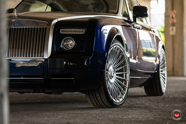 Фото дисков Vossen S17-13 Глянцевый лак на Rolls-Royce Phantom