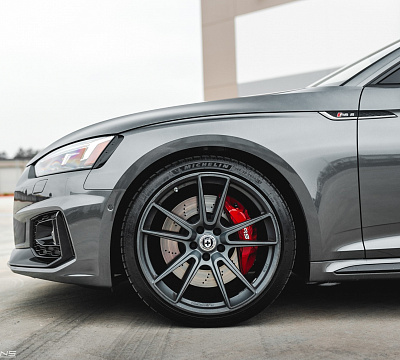 Фото дисков HRE FF04 на Audi A/S/RS 5 (F5)