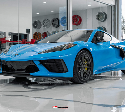 Фото дисков HRE S104SC на Chevrolet Corvette C8