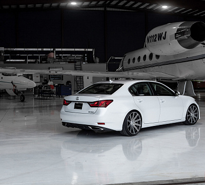 Фото дисков Vossen CV4 на Lexus GS IV