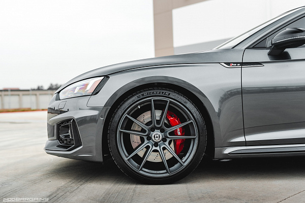 Фото дисков HRE FF04 Матовый графит на Audi A/S/RS 5 (F5)
