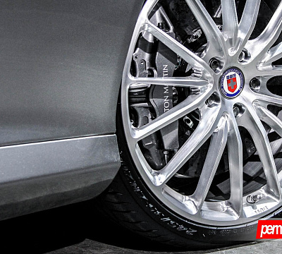 Фото дисков HRE P103 на Aston Martin DB 9 