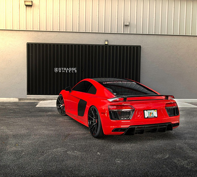 Фото дисков Strasse Wheels SV1 Deep Concave Monoblock на Audi R8 (4S)