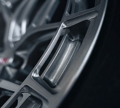 Фото дисков Vossen LC3-01 на Tesla Model X