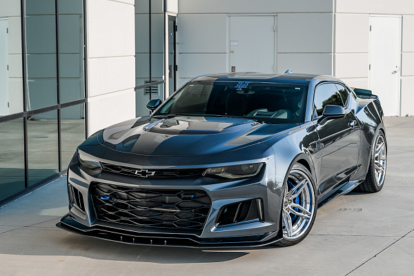 Фото дисков Brixton Forged PF2 Глянцевый тонированный лак на Chevrolet Camaro VI