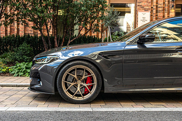 Фото дисков Bola FP2 Сатиновое темное золото на BMW 5/M5 (G30/F90)