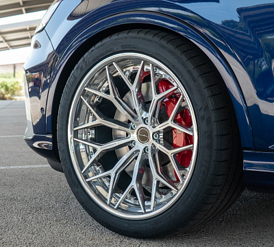 Фото дисков Brixton Forged CM6-R на Audi Q7 (4M)