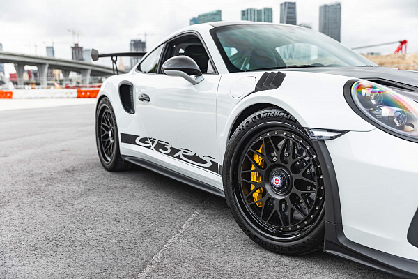 Фото дисков HRE 300 Черный сатин на Porsche 911 VII