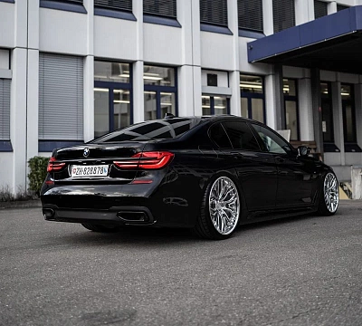 Фото дисков ST Wheels ST10.2 на BMW 7 (G11/G12)