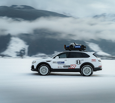 Фото дисков Brixton Forged BX03-M на Bentley Bentayga