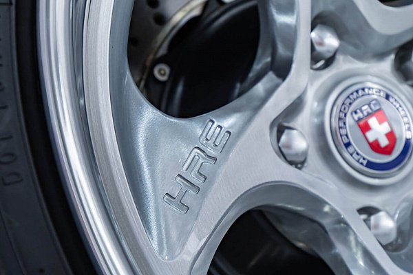 Фото дисков HRE 522 Глянцевый лак на Porsche 911 IV
