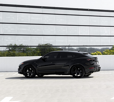 Фото дисков Anrky RS5.3 на Lamborghini Urus
