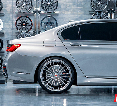 Фото дисков Vossen S17-04 на BMW 7 (G11/G12)