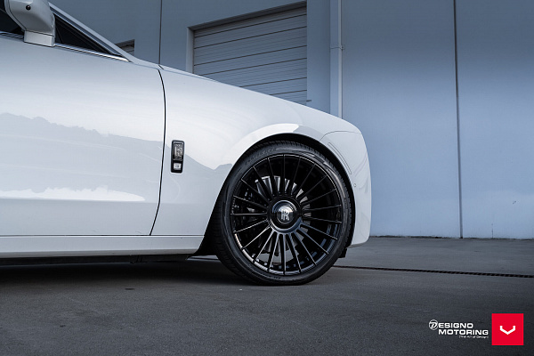 Фото дисков Vossen HF-8 Черный глянец на Rolls-Royce Ghost II