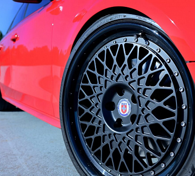 Фото дисков HRE 501 на Audi A/S/RS 4 (B8)