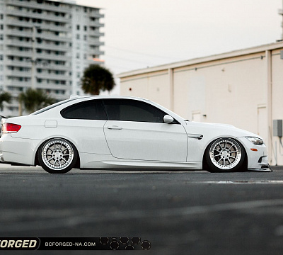 Фото дисков BC Forged LE10 // MLE10 на BMW 3/M3 (E90)