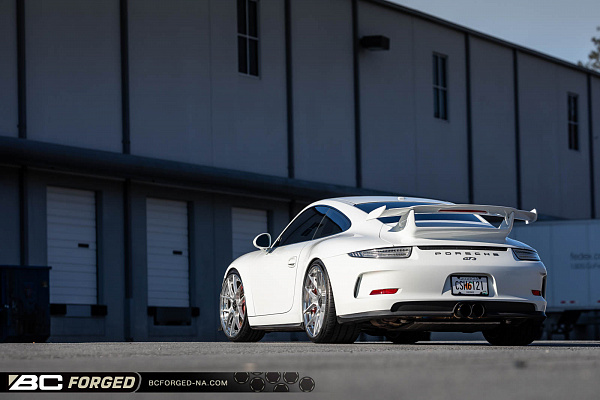 Фото дисков BC Forged HCA381 Глянцевый лак на Porsche 911 VII
