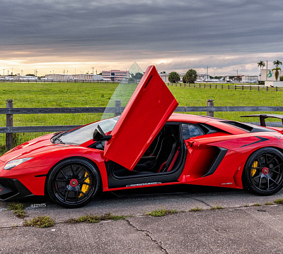 Фото дисков Strasse Wheels SM5R Deep Concave FS на Lamborghini Aventador