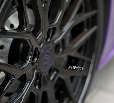 Фото дисков Strasse Wheels SV10M Deep Concave FS на Lamborghini Huracan
