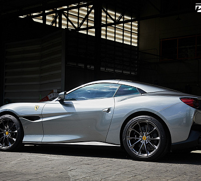 Фото дисков HRE P204 на Ferrari Portofino