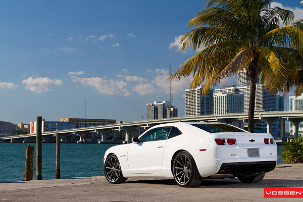 Фото дисков Vossen CV1 Сатиновый графит на Chevrolet Camaro V