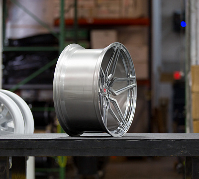 Vossen M-X1