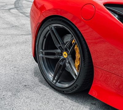 Фото дисков Anrky AN17 на Ferrari F8
