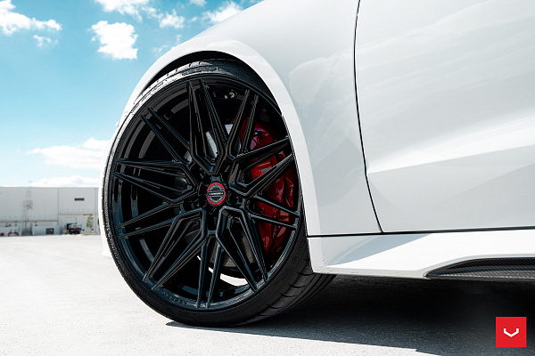 Фото дисков Vossen HF-7 Черный глянец на Audi A/RS 7 (4K)