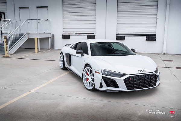 Фото дисков Vossen S21-01 Белый глянец на Audi R8 (4S)