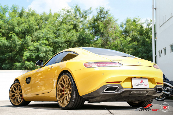 Фото дисков Vossen S17-01 Сатиновое золото на Mercedes-Benz AMG GT I