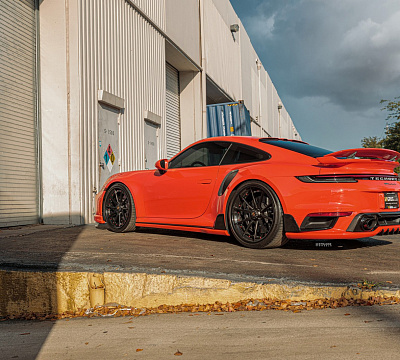 Фото дисков Strasse Wheels SV10 Deep Concave Duoblock на Porsche 911 VIII