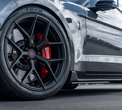 Фото дисков Vossen S21-01 на Ford Mustang VI
