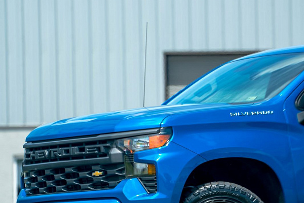 Фото дисков 4PLAY 4P63 Черный глянец на Chevrolet Silverado IV
