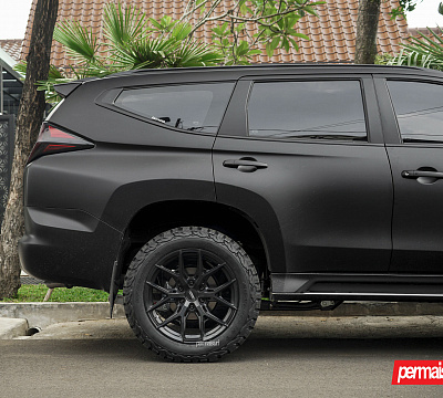 Фото дисков Vossen HF6-4 на Mitsubishi Pajero Sport III