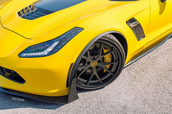 Фото дисков Strasse Wheels SM5R Deep Concave FS Другой цвет на Chevrolet Corvette C7