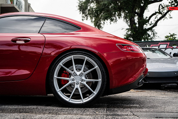Фото дисков Anrky AN12 Глянцевый лак на Mercedes-Benz AMG GT I