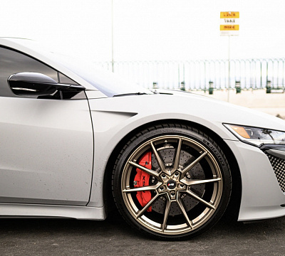 Фото дисков Savini SV-F4 на Acura NSX II