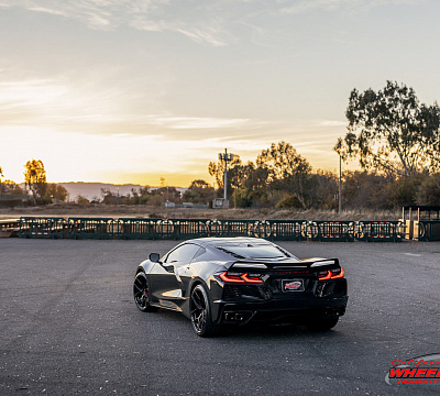 Фото дисков Vossen S21-01 на Chevrolet Corvette C8