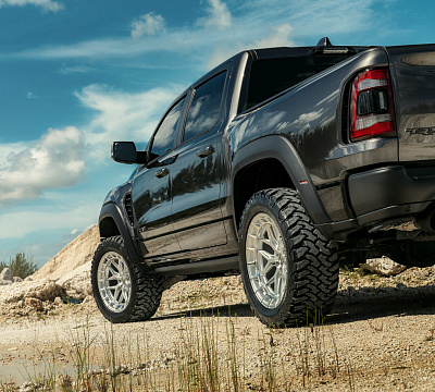 Фото дисков Vossen HFX-1 (6-Lug) на Ram 1500 V