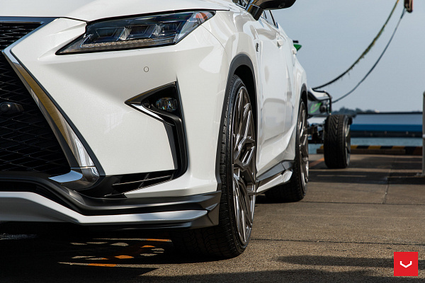 Фото дисков Vossen HF-2 Сатиновый графит на Lexus RX IV