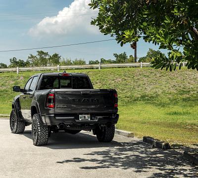 Фото дисков Vossen HF6-3 на Ram 1500 V