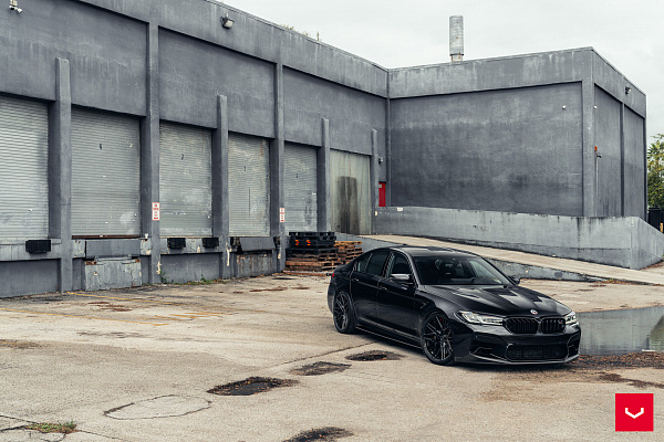 Фото дисков Vossen HF-7 Черный глянец на BMW 5/M5 (G30/F90)