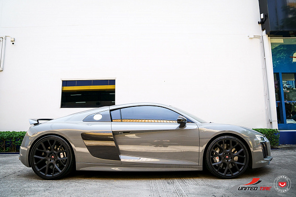 Фото дисков Vossen CG-204 Черный матовый на Audi R8 (4S)