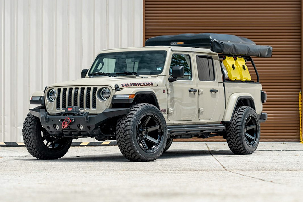 Фото дисков 4PLAY 4P63 Черный глянец на Jeep Gladiator II (JT)